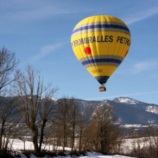 Vuelo en Globo con Fotos y Cava en Pirineos (Talló, Lleida)