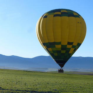 Vuelo en Globo, Cava con Fotos y Almuerzo (Ocaña, Toledo) 