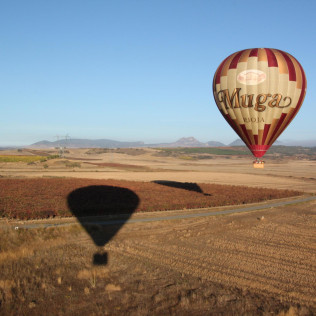 Vuelo Romántico en Globo para dos con Fotos y Vídeo (La Rioja)