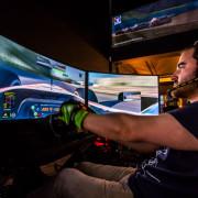 Conducción en Simulador de Carreras en Escudería Madrid (Las Rozas de Madrid, Madrid)